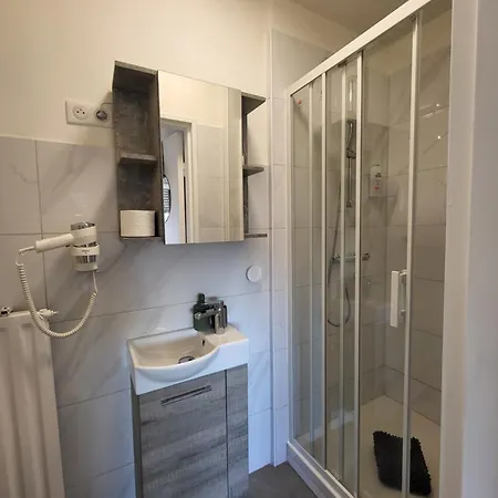 Happy 47 B St Louis *